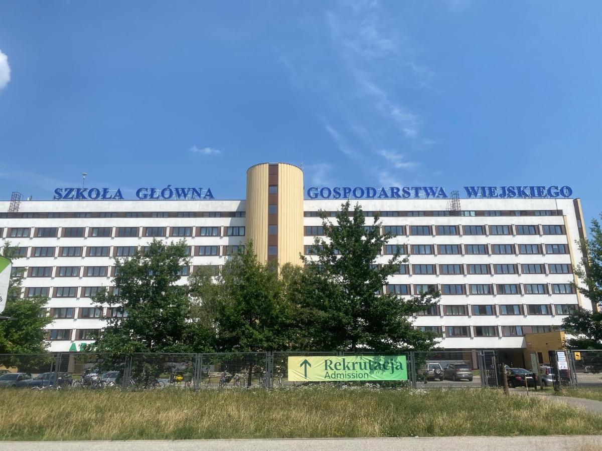 Pokoje Polinezyjska Warsaw Exterior photo
